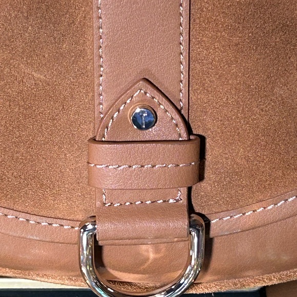 Ted Baker London Tan Hobo Bag w/Buckle Accent Approx. 14” x 11” x 3” EUC - Picture 8 of 14